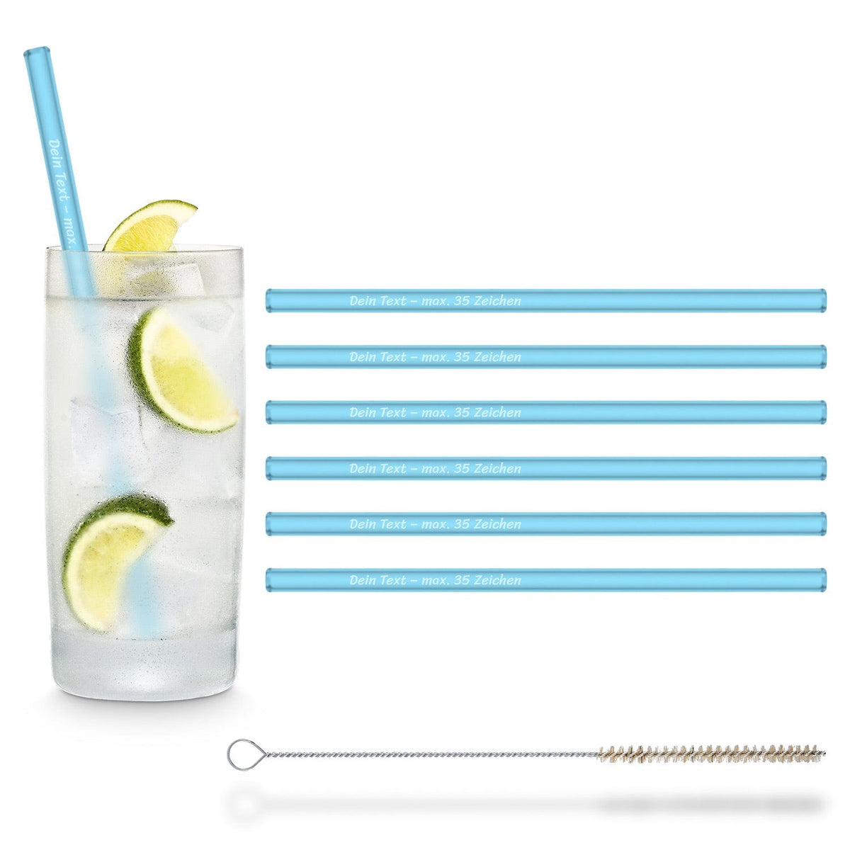 Sechs neonblaue, wiederverwendbare HALM Glasstrohhalme in einem Glas mit einem Skinny Bitch Cocktail und einer Reinigungsbürste auf hellem Hintergrund.