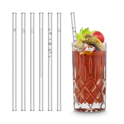 Pailles en verre HALM réutilisables servies dans un cocktail Bloody Mary