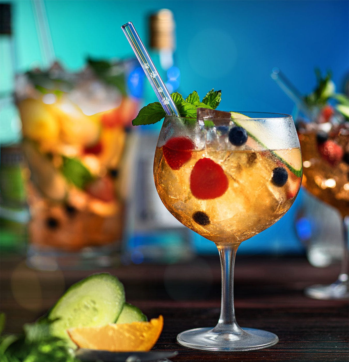 HALM Glasstrohhalme in einem sommerlichen Pimms Punsch Getränk – nachhaltig und wiederverwendbar für jeden Anlass