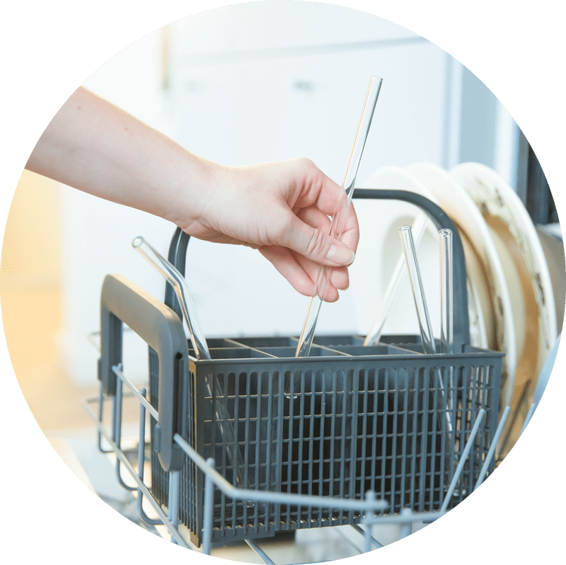 Pailles en verre HALM réutilisables dans le panier à couverts du lave-vaisselle pour un nettoyage hygiénique